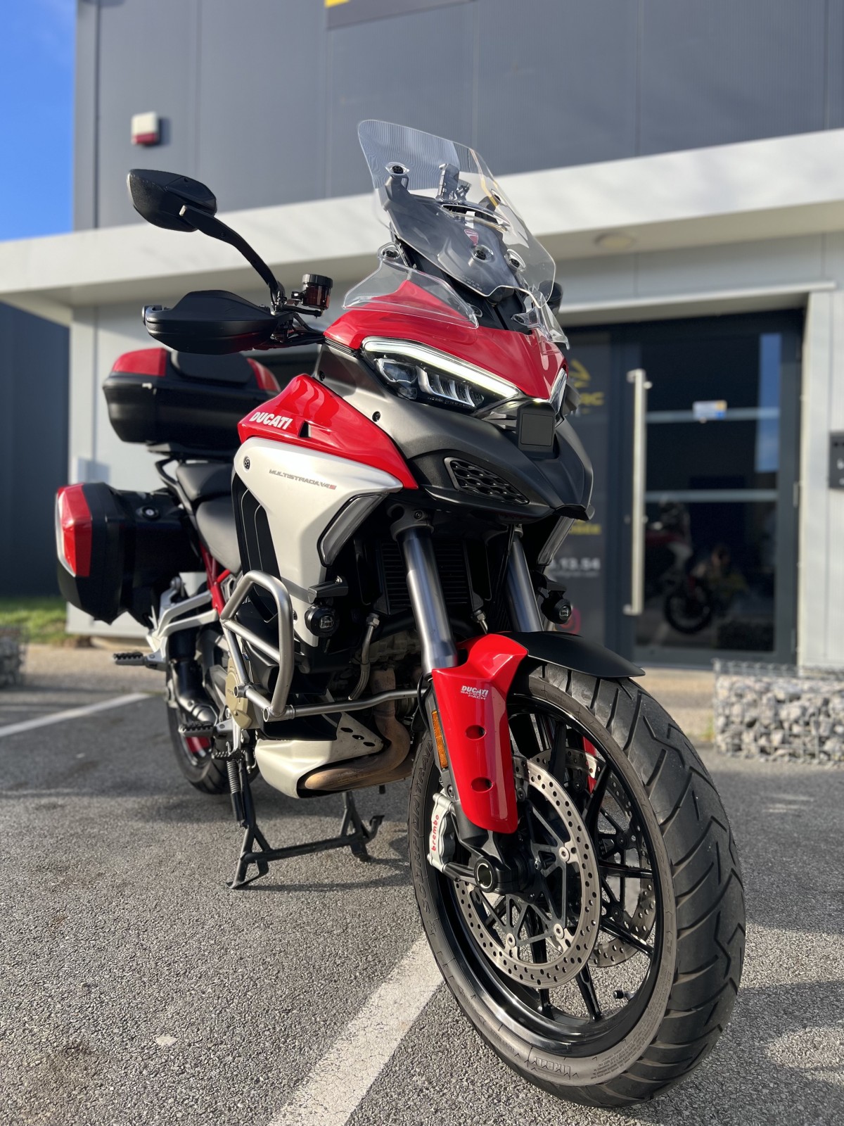 DUCATI MULTISTRADA V4S TRAVEL RADAR A PROXIMITÉ DE GODERVILLE