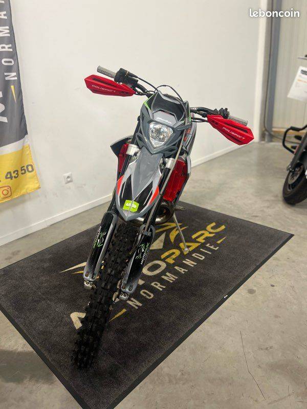 Beta 300 RR 2T d'occasion près de Lillebonne