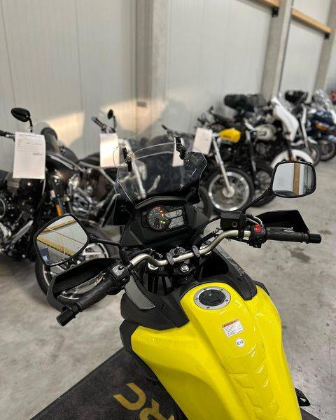 Suzuki DL 650 V-STROM d'occasion à Saint Romain de Colbosc