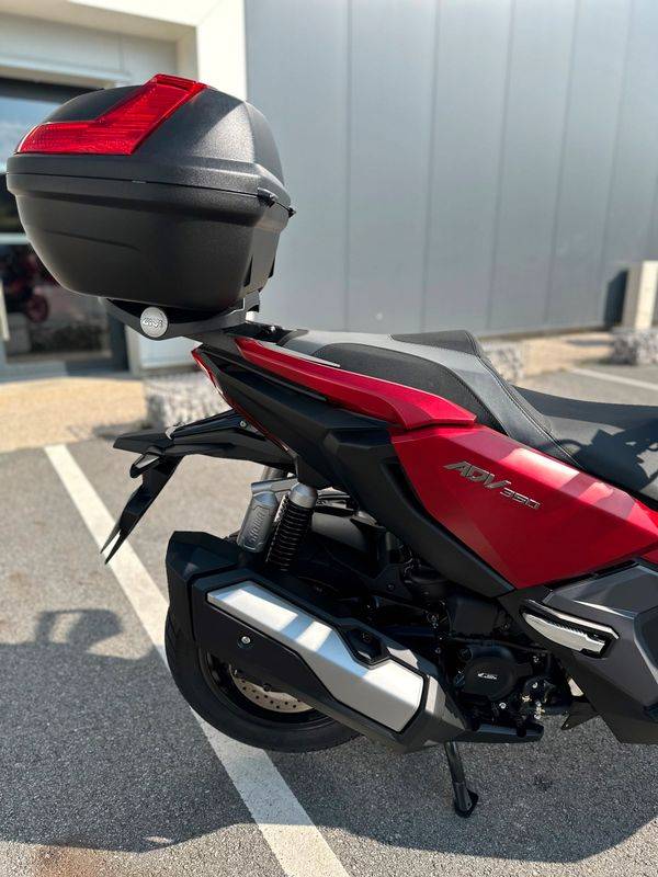 Honda ADV 350 d'occasion près de Montivilliers