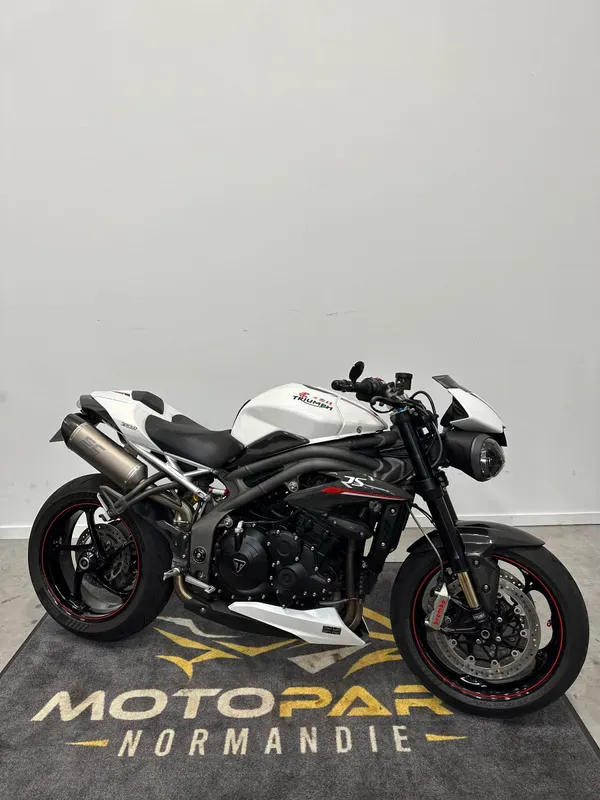 Triumph Speed Triple 1050 RS d’occasion près de Gonfreville l’Orcher