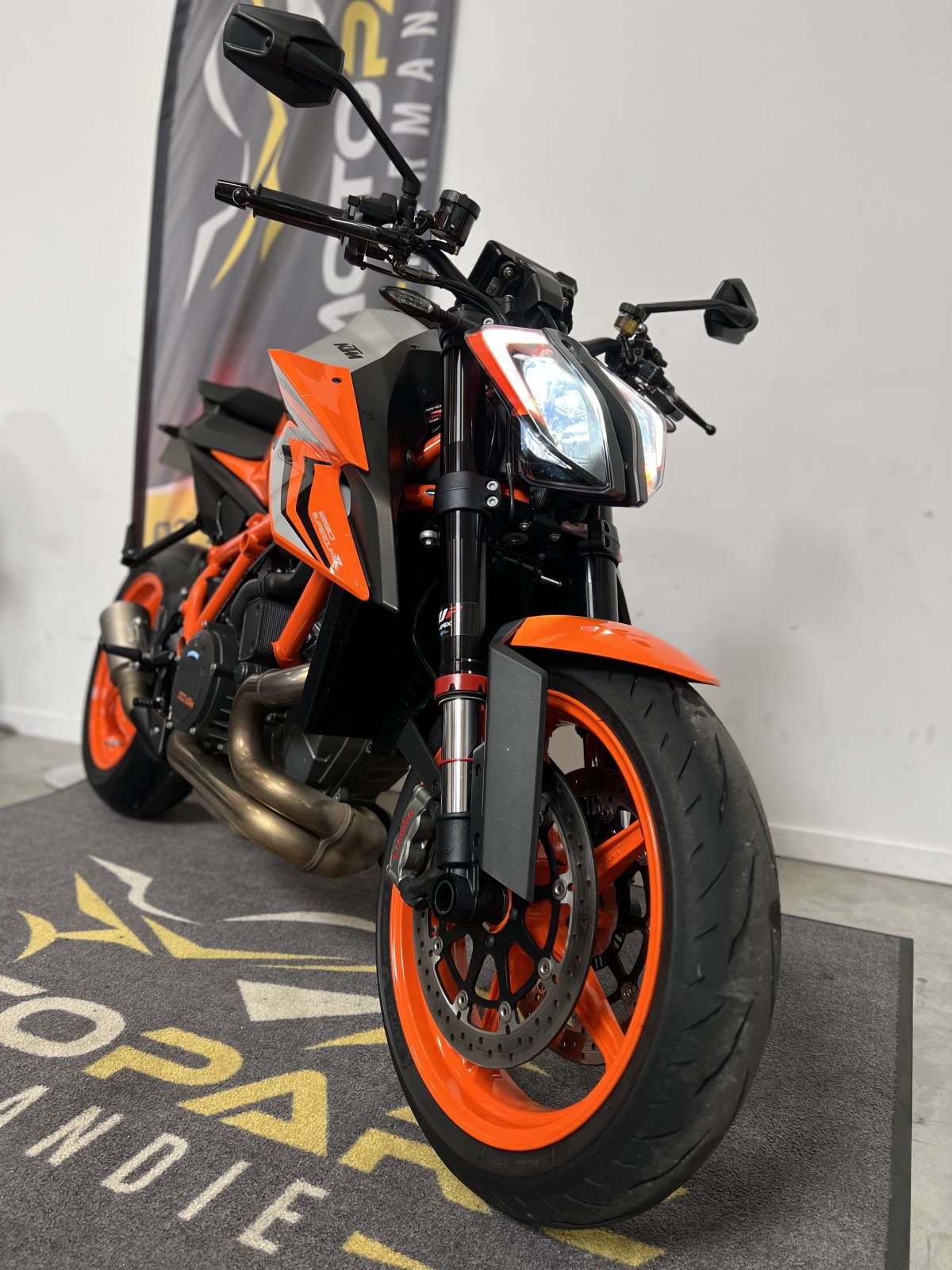 KTM 1290 SUPERDUKE R