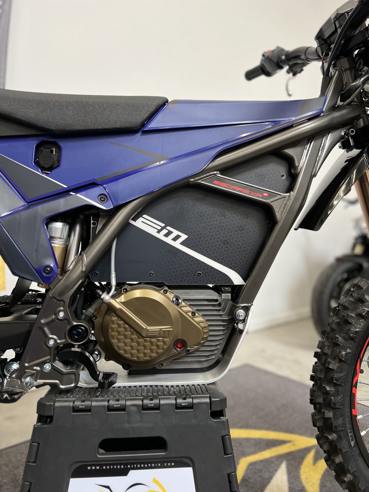 ELECTRIC MOTION ESCAPE XR+ 