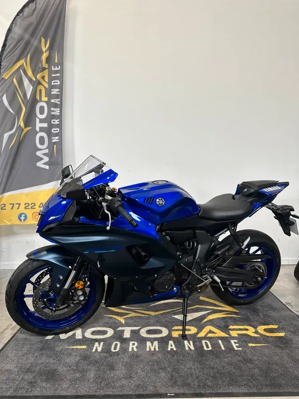 Yamaha YZF-R7 d'occasion près de Le Havre