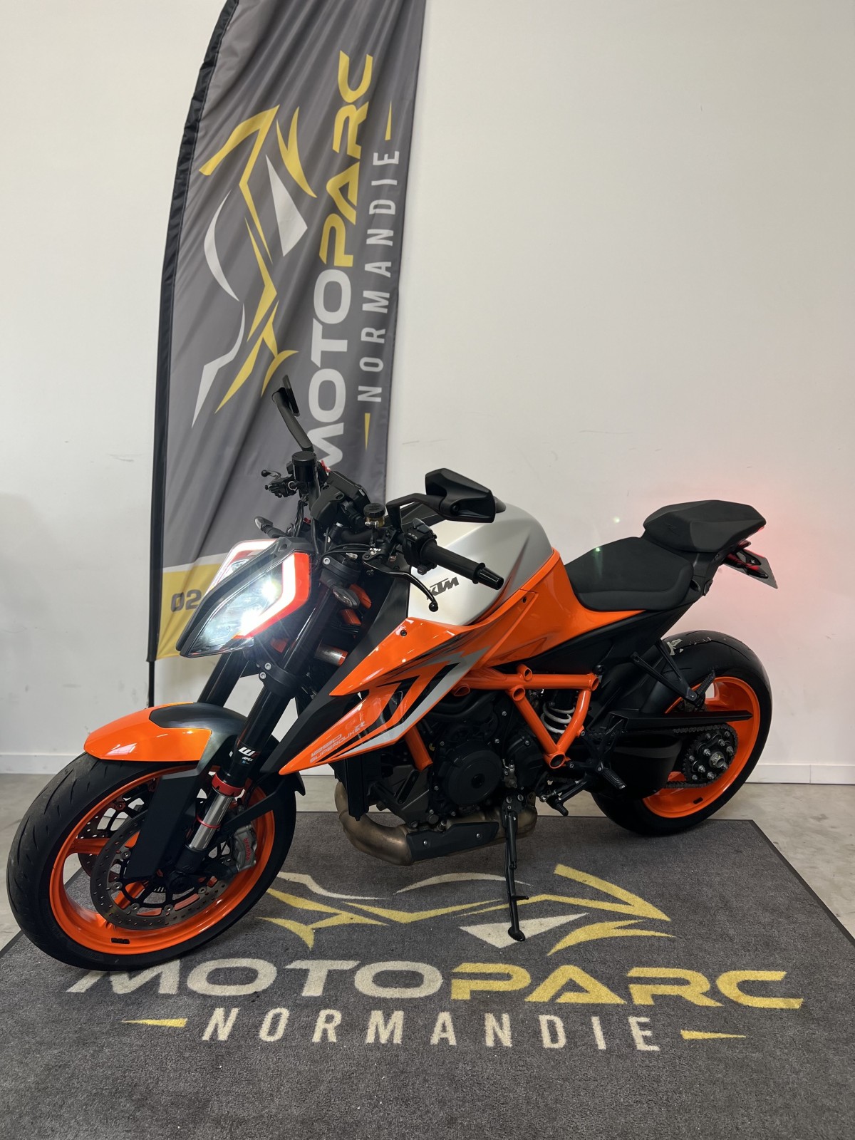 KTM 1290 SUPERDUKE R