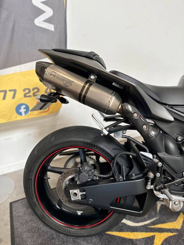 Yamaha YZF-R1 Cross Plane d'occasion près de Saint Romain de Colbosc