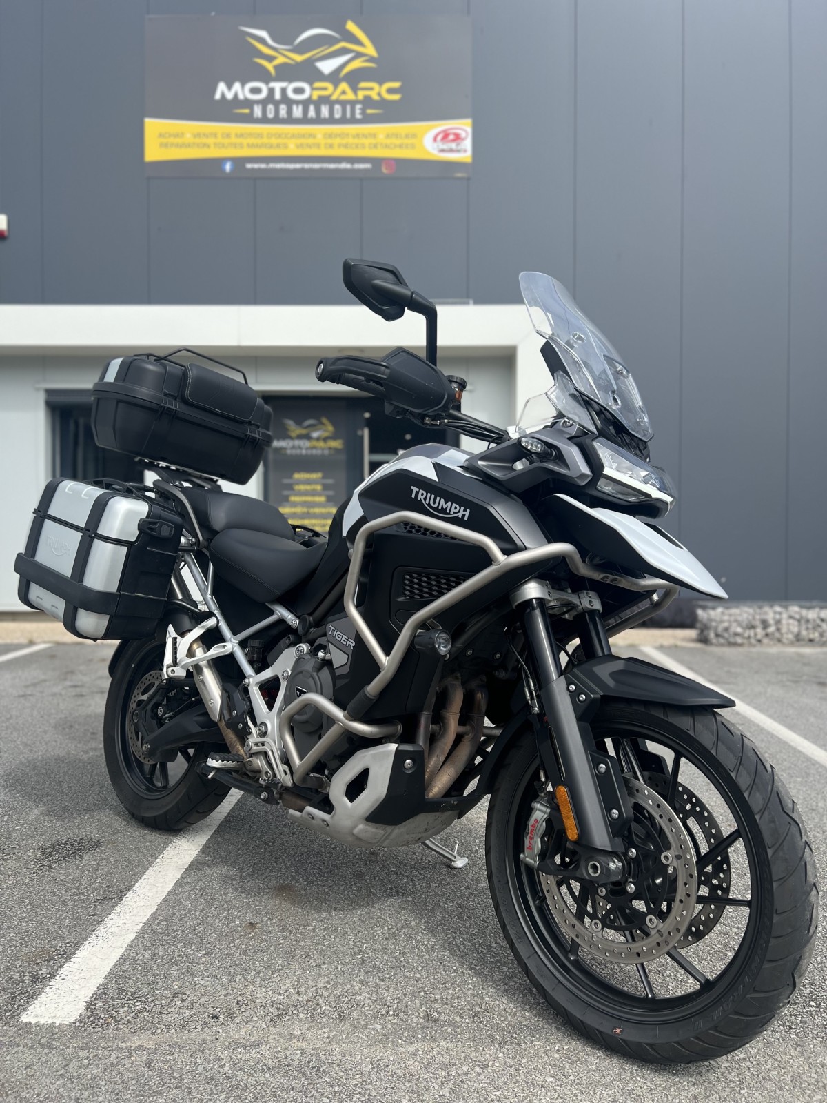 TRIUMPH 1200 TIGER GT EXPLORER
