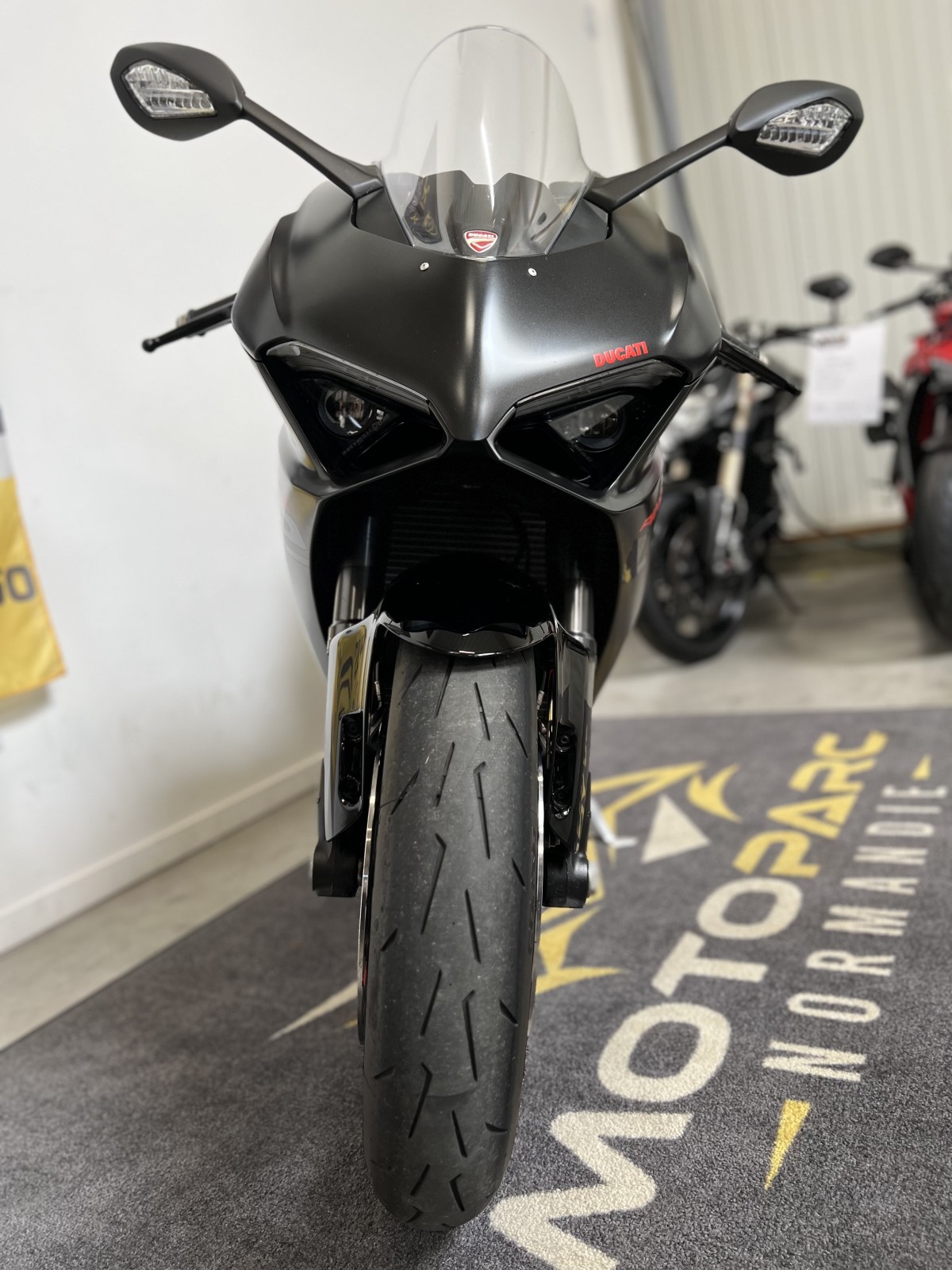 DUCATI PANIGALE V2