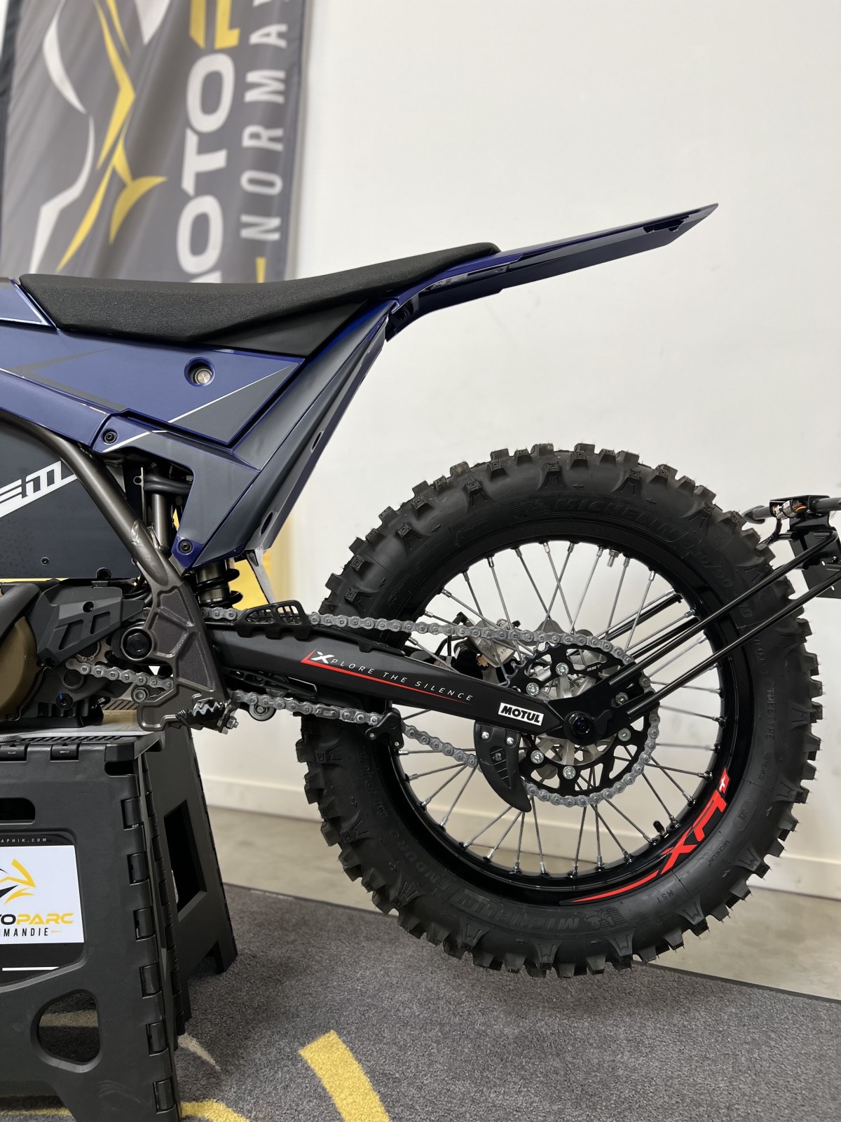 ELECTRIC MOTION ESCAPE XR+ 