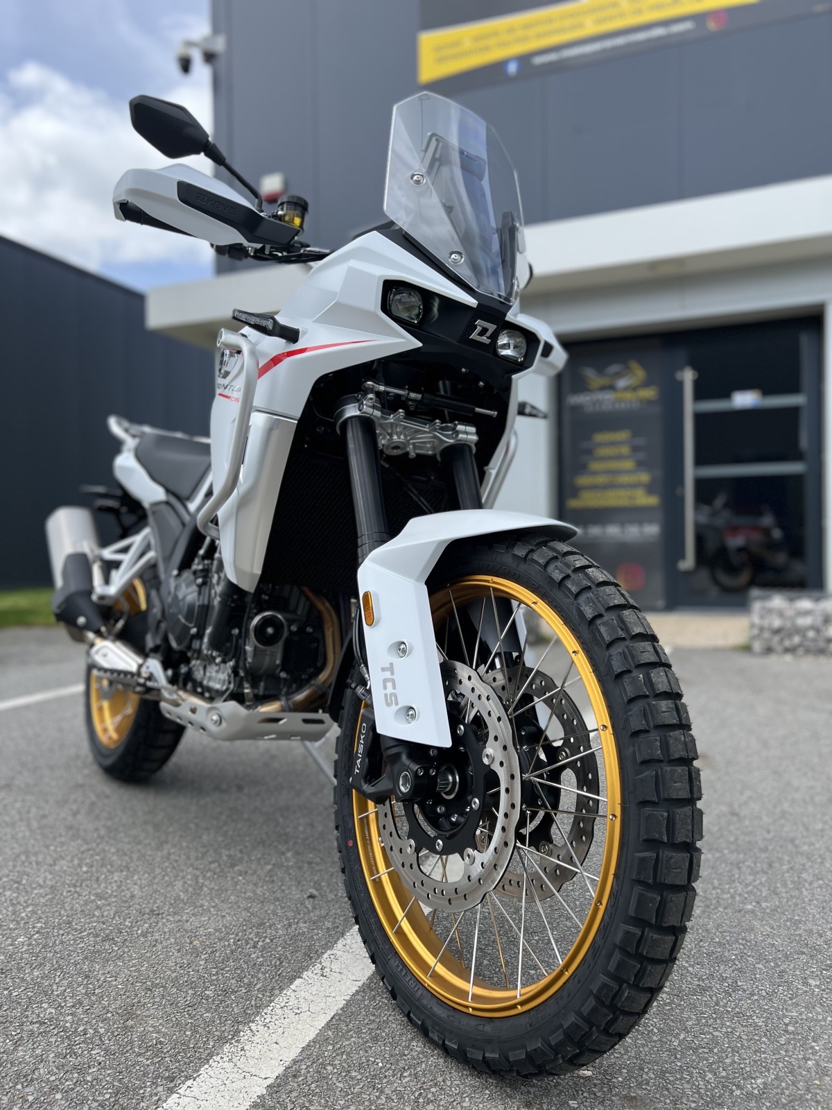KOVE 800X PRO