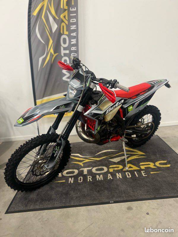 Beta 300 RR 2T d'occasion près de Lillebonne