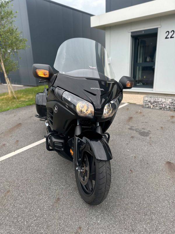 Honda Goldwing 1800 F6B Bagger d'occasion près d’Étretat