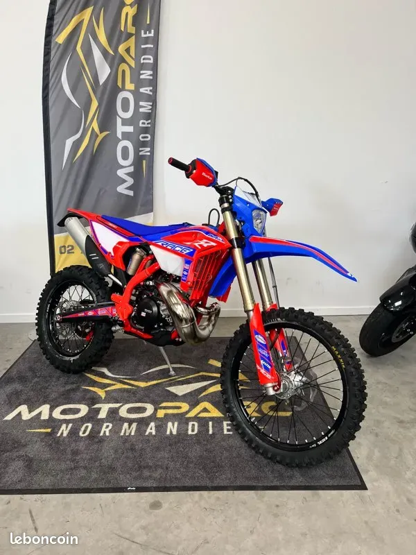 Beta 300 Race 2T MY25 à proximité de Bolbec