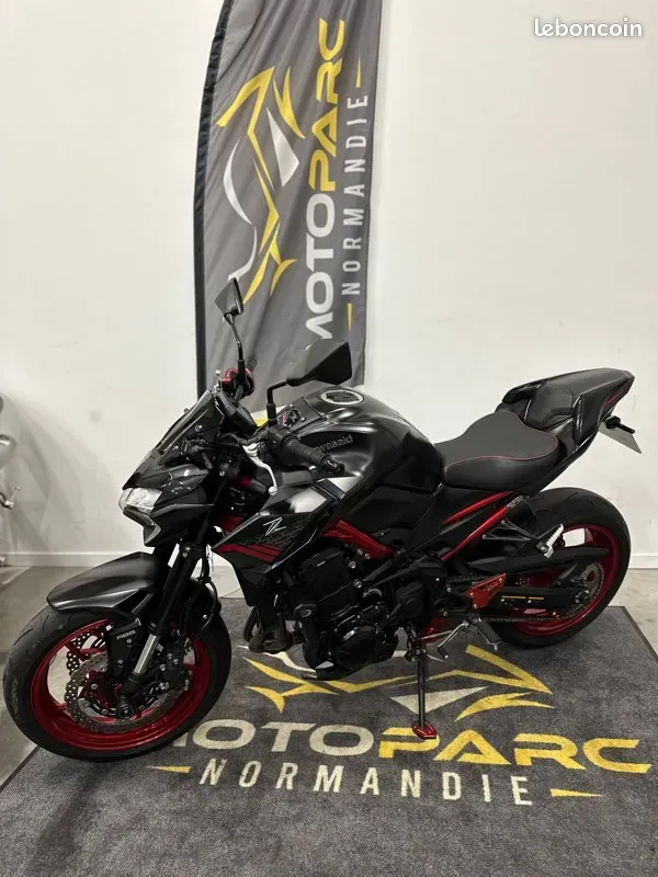 Kawasaki Z900 A2 d'occasion près de Saint Romain De Colbosc