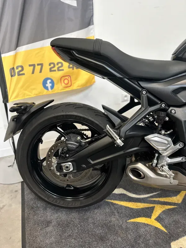 Triumph Trident 660 d'occasion près de Goderville