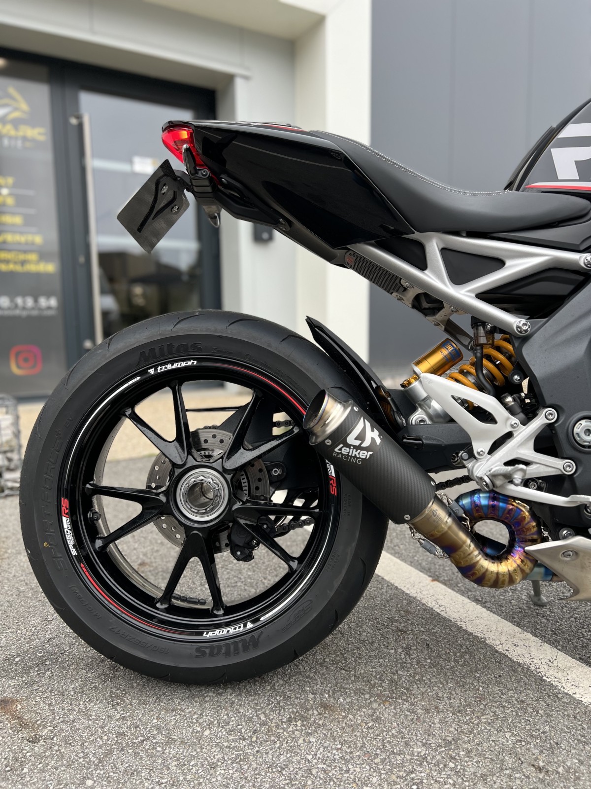 TRIUMPH SPEED TRIPLE 1200 RS