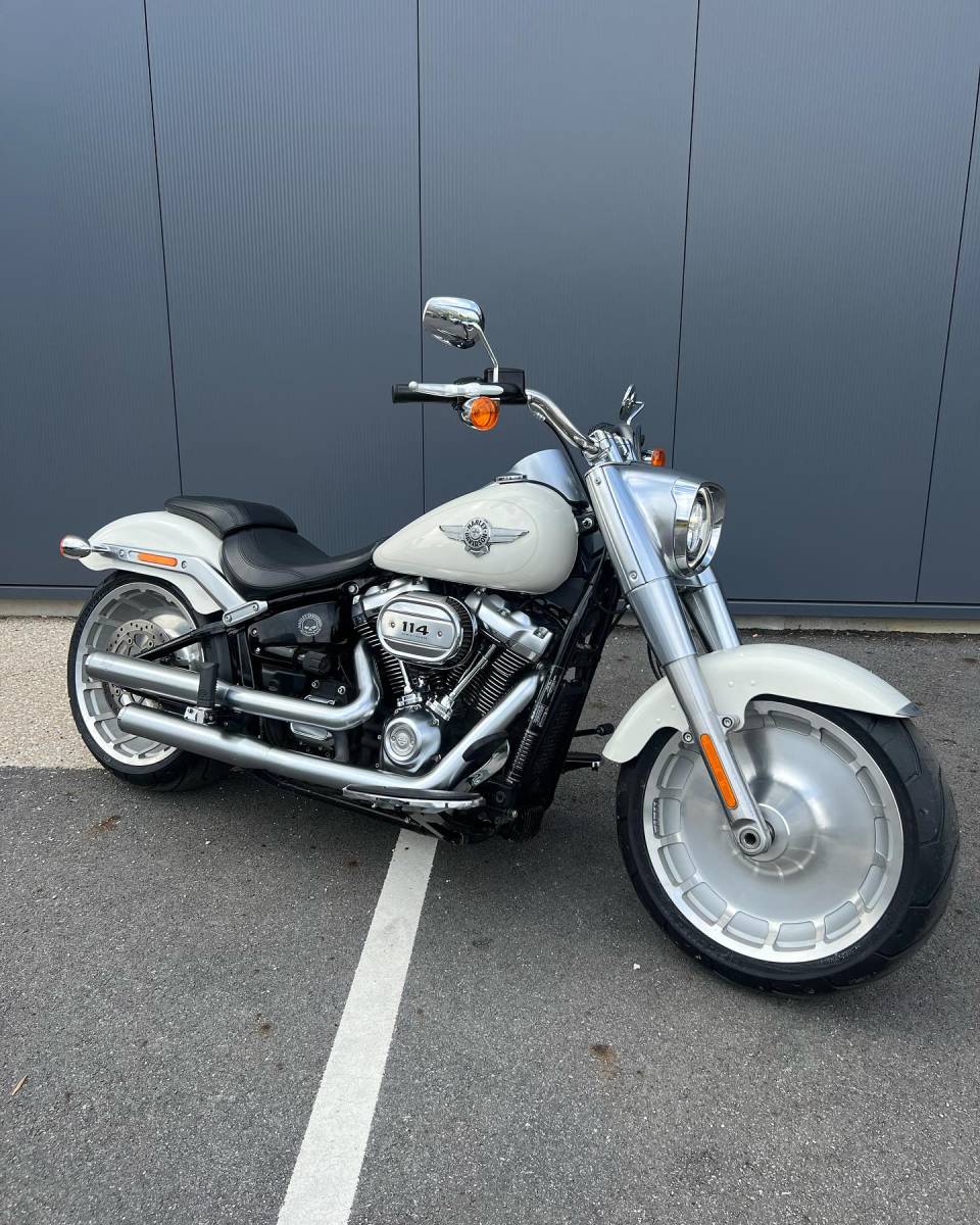 Moto d’occasion Harley Davidson Fat Boy 114 proche de Le Havre
