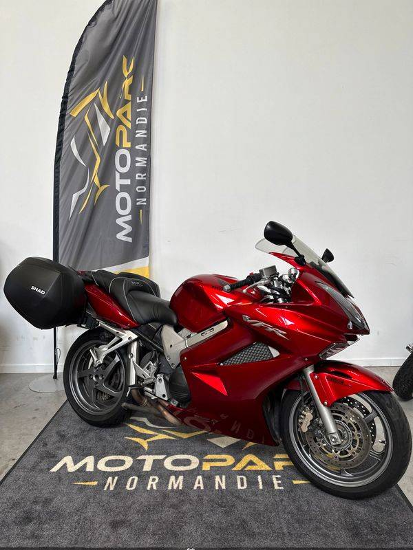 Honda VFR 800 VTEC ABS d'occasion au Havre
