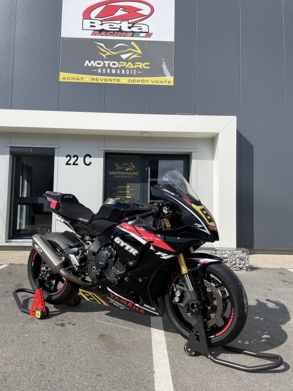 Yamaha YZF R1 Piste
