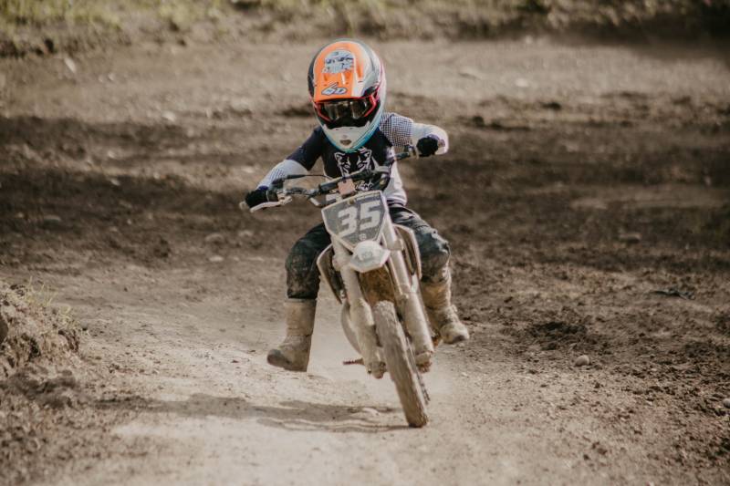 moto de course marque YCF pour enfants proche du Havre 76
