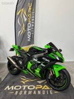 Kawasaki Ninja ZX-10R à proximité du Havre