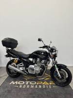 moto Yamaha 1300 XJR