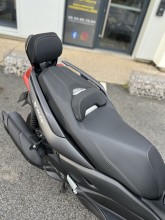 YAMAHA X-MAX 125