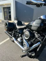 Harley Davidson Softail Sport Glide 107 d'occasion à Le Havre